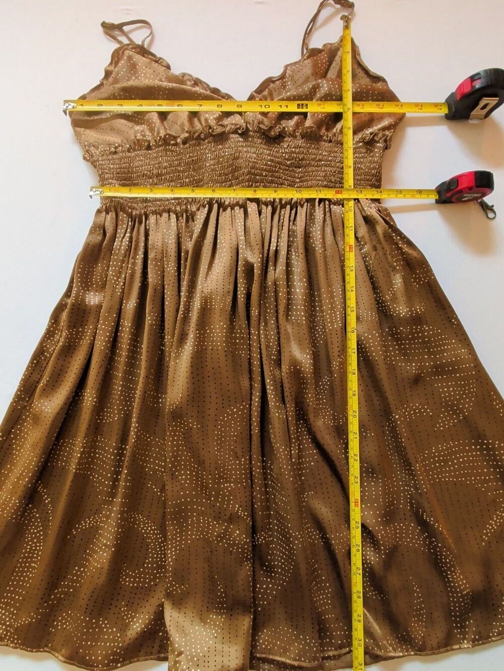 VTG BCBGMAXAZRIA 100% Silk Bronze Brown Polka Dot Smocked Babydoll Dress Large - Picture 8 of 10